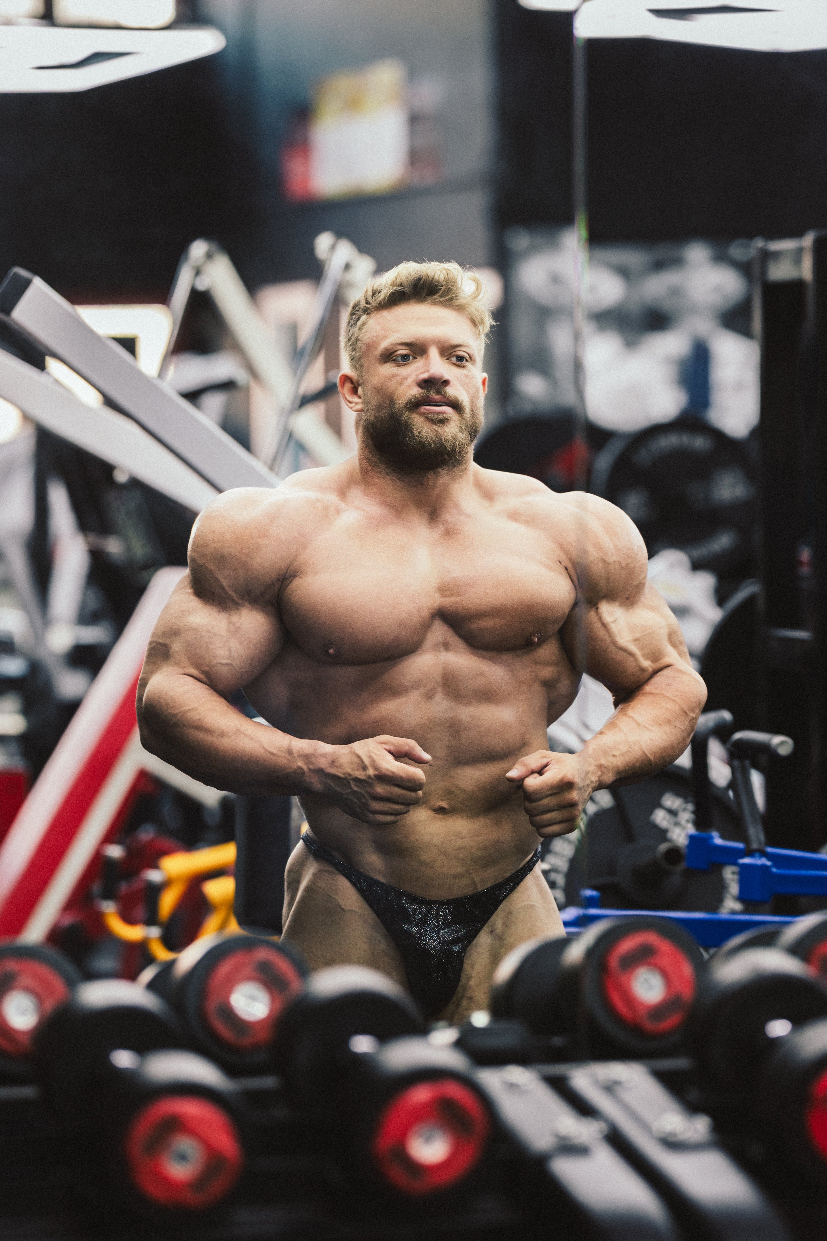 Urs Kalecinski im Gym